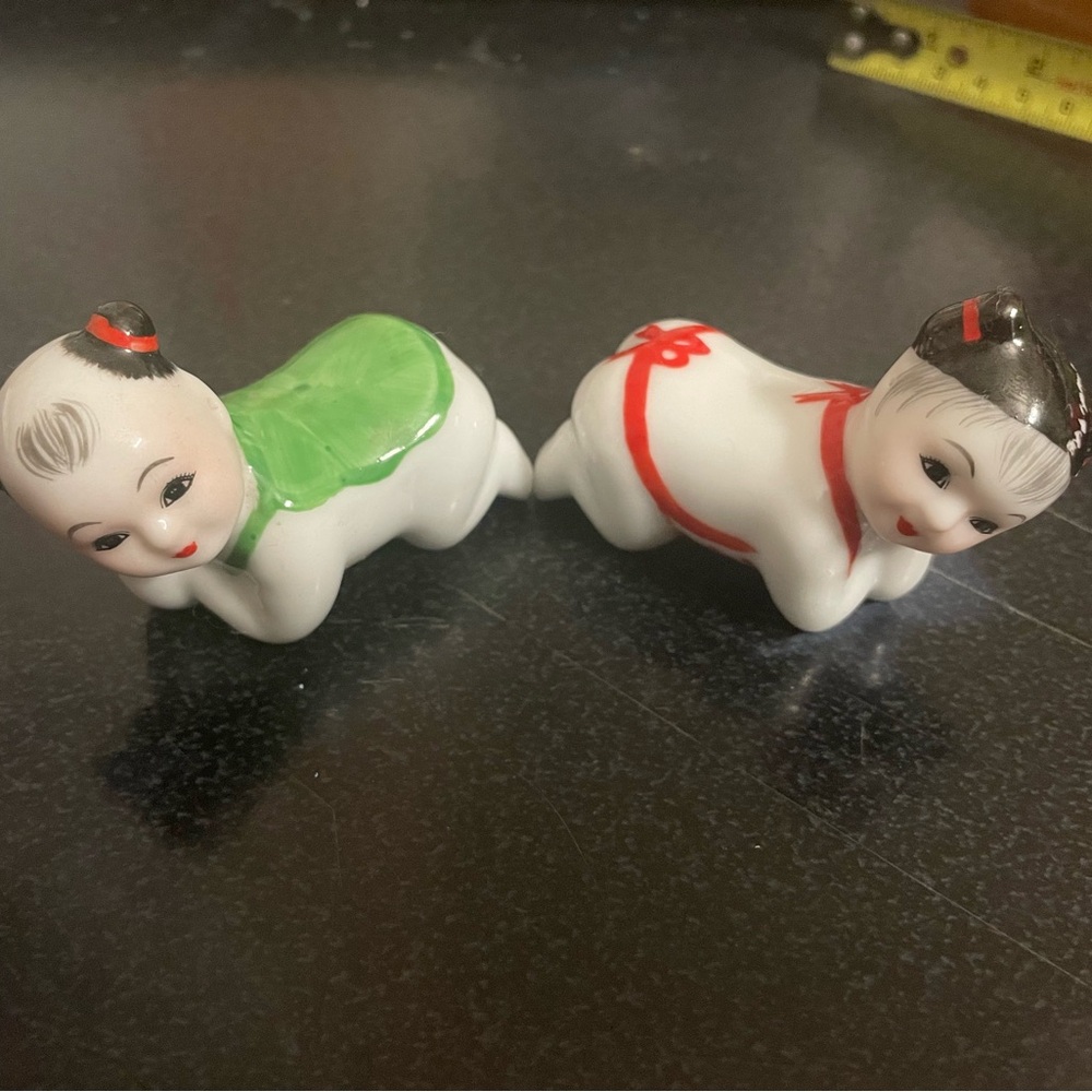 Chinese bay doll porcelain(one pair) vintage